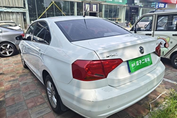 Used Volkswagen Jetta 2019 Dream Edition 1.4L Manual Fashion Version Rear Left 45 Deg