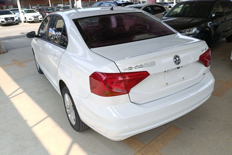 Used Volkswagen Jetta 2019 Dream Edition 1.5L Manual Fashion Version Rear Left 45 Deg
