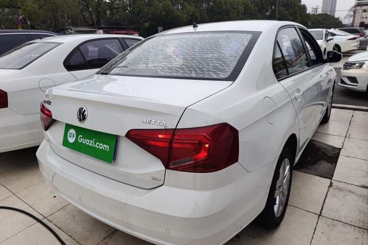 Used Volkswagen Jetta 2019 Dream Edition 1.5L Automatic Fashionable Version Rear Right 45 Deg
