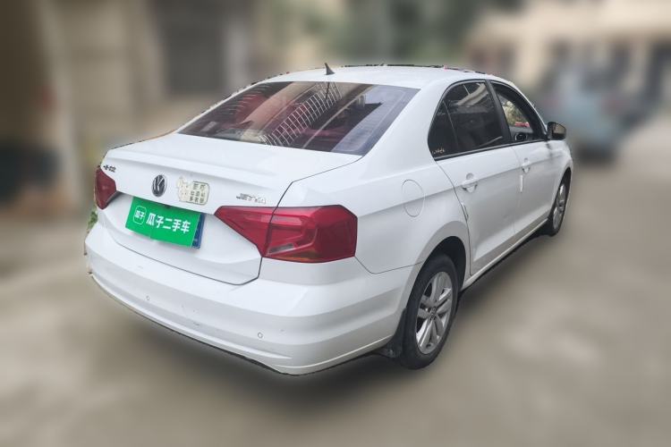 Used Volkswagen Jetta 2019 Dream Edition 1.4L Manual Fashion Version Rear Right 45 Deg