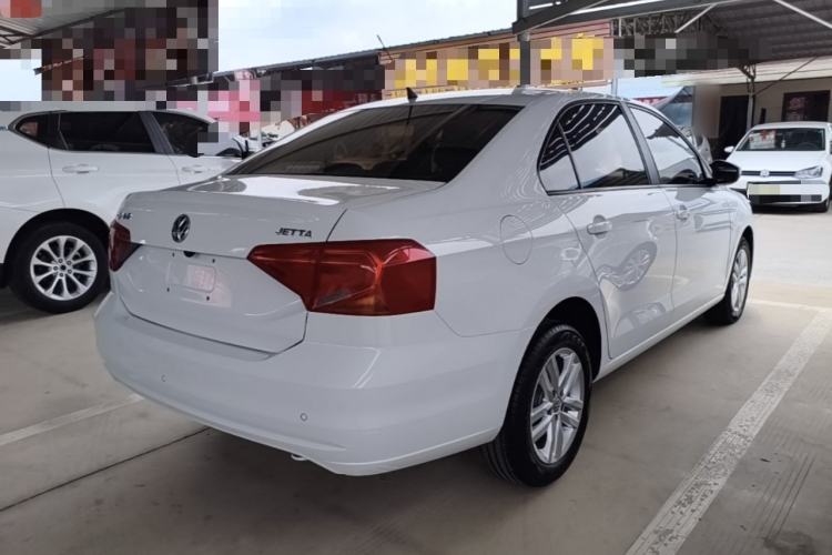 Used Volkswagen Jetta 2019 Dream Edition 1.4L Manual Fashion Version Rear Right 45 Deg