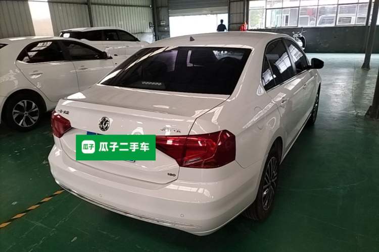 Used Volkswagen Jetta 2019 Dream Edition 1.5L Automatic Comfort Version Rear Right 45 Deg