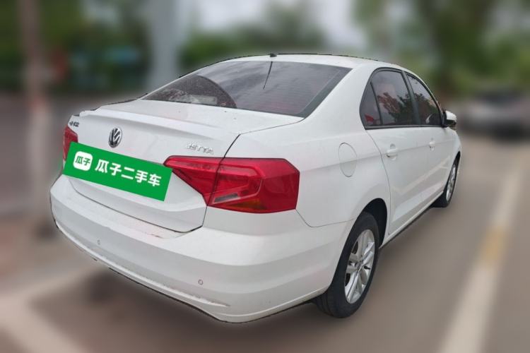 Used Volkswagen Jetta 2019 Dream Edition 1.4L Manual Fashion Version Rear Right 45 Deg