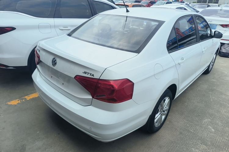 Used Volkswagen Jetta 2019 Dream Edition 1.4L Manual Fashion Version Rear Right 45 Deg