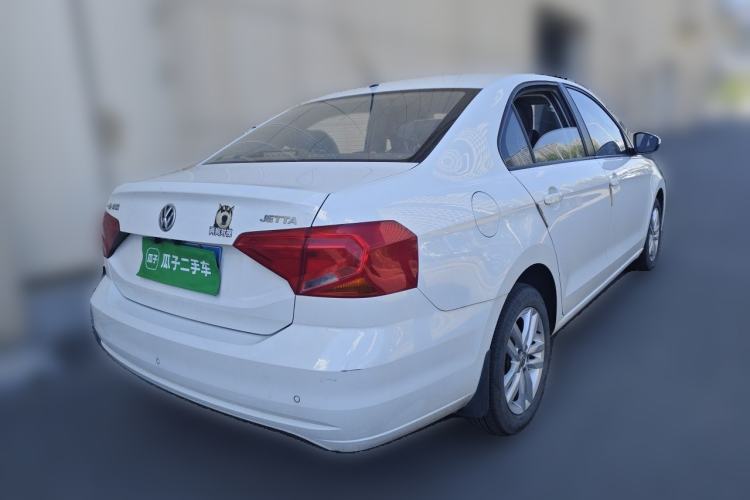 Used Volkswagen Jetta 2019 Dream Edition 1.4L Manual Fashion Version Rear Right 45 Deg