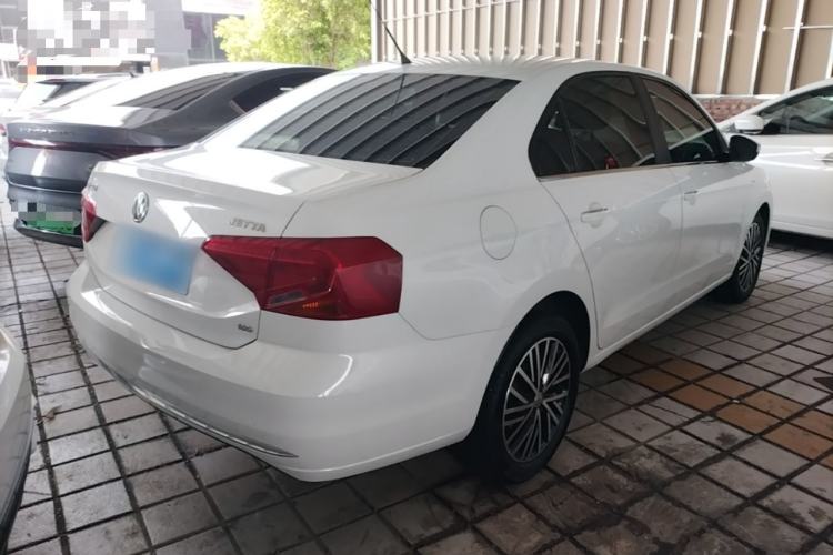 Used Volkswagen Jetta 2019 Dream Edition 1.5L Manual Comfort Version Rear Right 45 Deg
