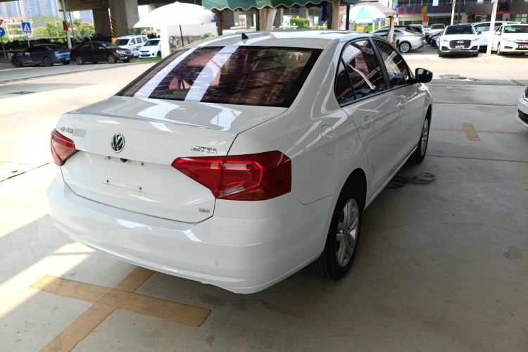 Used Volkswagen Jetta 2019 Dream Edition 1.5L Manual Fashion Version Rear Right 45 Deg