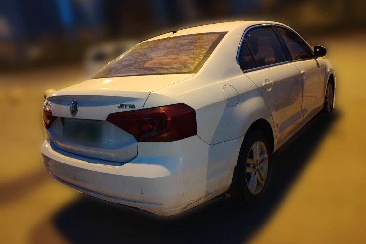 Used Volkswagen Jetta 2019 Dream Edition 1.4L Manual Fashion Version Rear Right 45 Deg