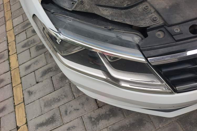 Used Volkswagen Jetta 2019 Dream Edition 1.5L Automatic Fashionable Version Right Front Headlight