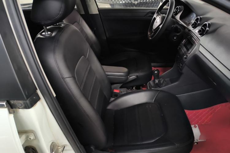 Used Volkswagen Jetta 2019 Dream Edition 1.4L Manual Fashion Version Right Front Seat