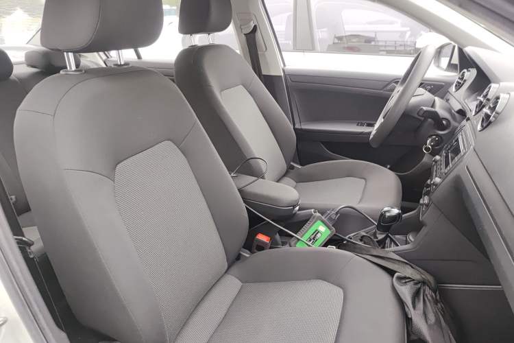 Used Volkswagen Jetta 2019 Dream Edition 1.5L Automatic Fashionable Version Right Front Seat