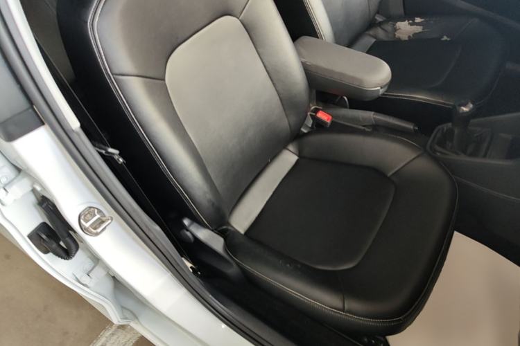 Used Volkswagen Jetta 2019 Dream Edition 1.4L Manual Fashion Version Right Front Seat