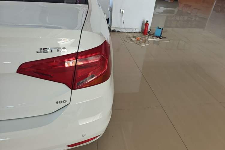 Used Volkswagen Jetta 2019 Dream Edition 1.5L Manual Fashion Version Right Rear Taillight