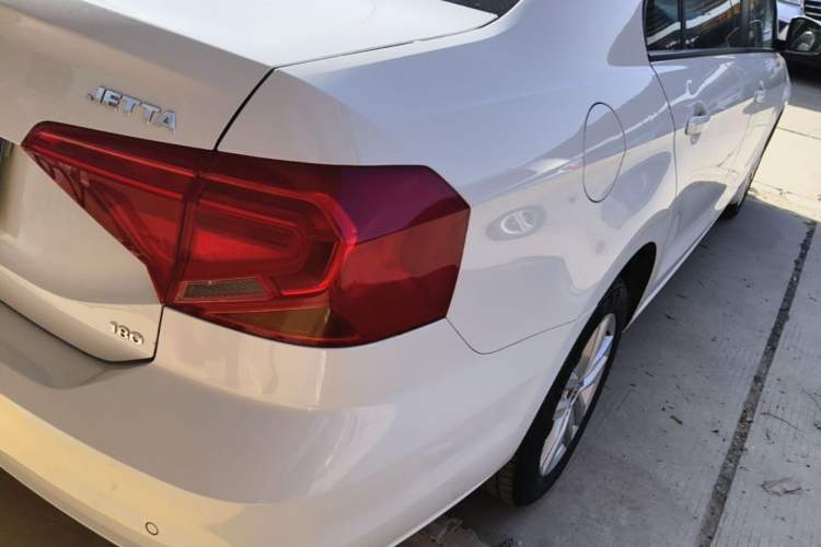 Used Volkswagen Jetta 2019 Dream Edition 1.5L Automatic Fashionable Version Right Rear Taillight