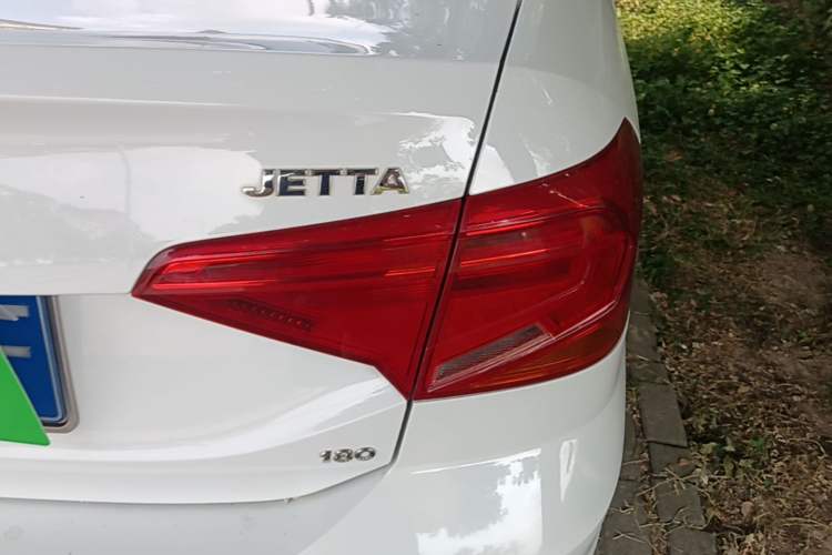 Used Volkswagen Jetta 2019 Dream Edition 1.5L Automatic Fashionable Version Right Rear Taillight