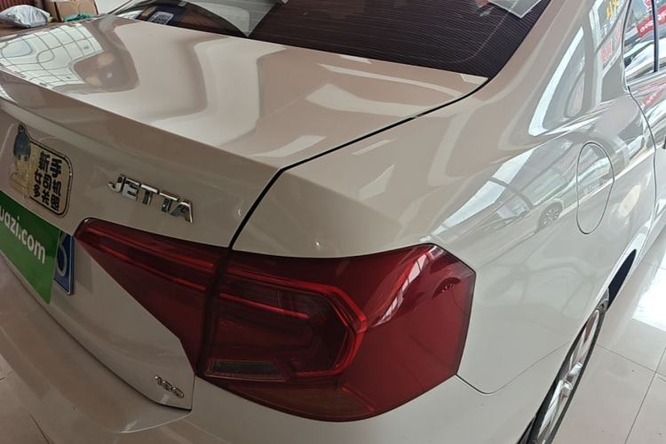 Used Volkswagen Jetta 2019 Dream Edition 1.5L Automatic Fashionable Version Right Rear Taillight