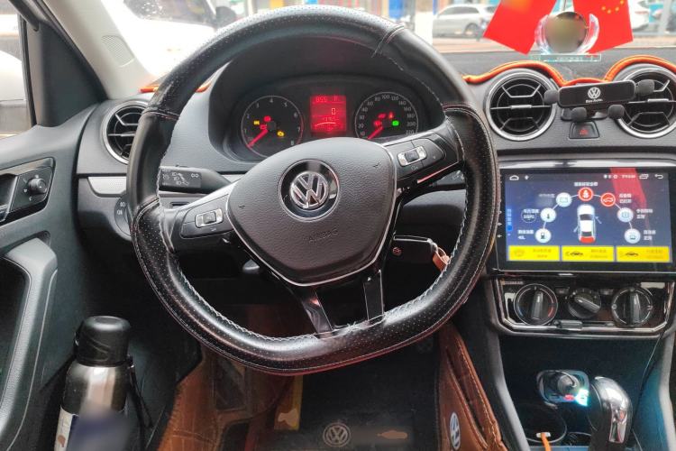 Used Volkswagen Jetta 2019 Dream Edition 1.5L Automatic Comfort Version Steering Wheel