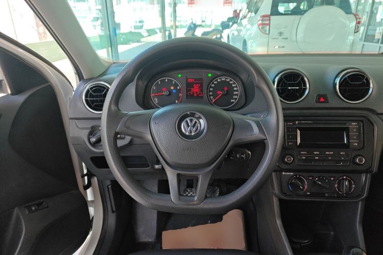 Used Volkswagen Jetta 2019 Dream Edition 1.4L Manual Fashion Version Steering Wheel