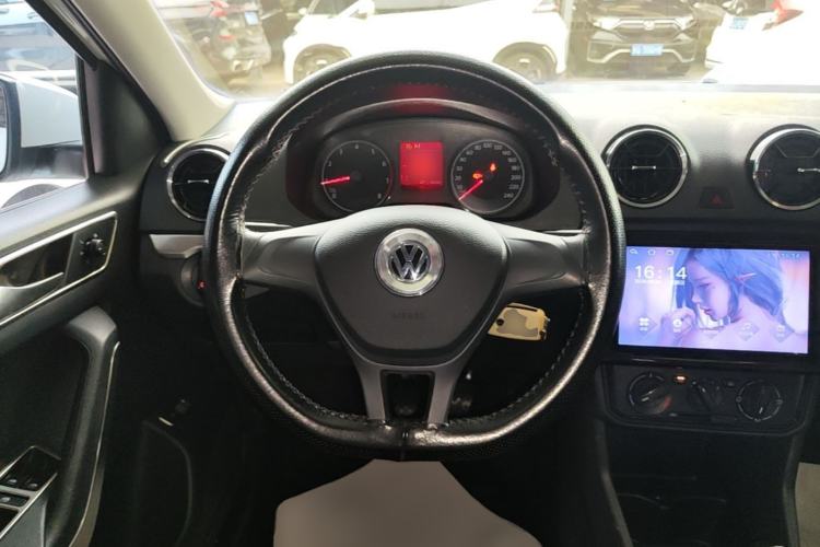 Used Volkswagen Jetta 2019 Dream Edition 1.4L Manual Fashion Version Steering Wheel
