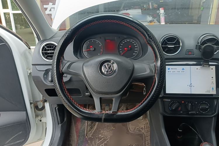 Used Volkswagen Jetta 2019 Dream Edition 1.5L Manual Fashion Version Steering Wheel