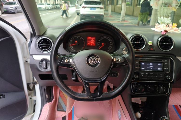 Used Volkswagen Jetta 2019 Dream Edition 1.5L Manual Comfort Version Steering Wheel