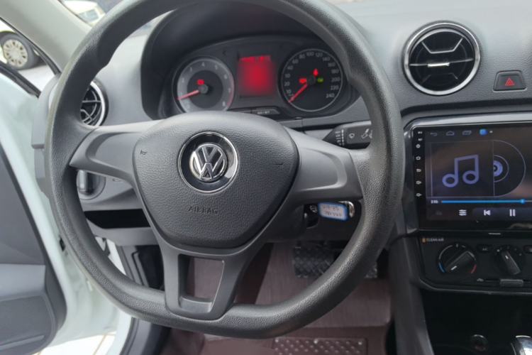 Used Volkswagen Jetta 2019 Dream Edition 1.5L Automatic Fashionable Version Steering Wheel