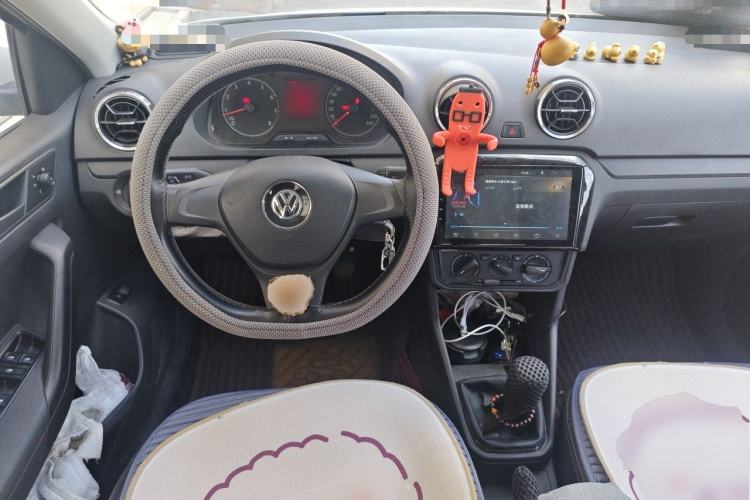 Used Volkswagen Jetta 2019 Dream Edition 1.4L Manual Fashion Version Steering Wheel