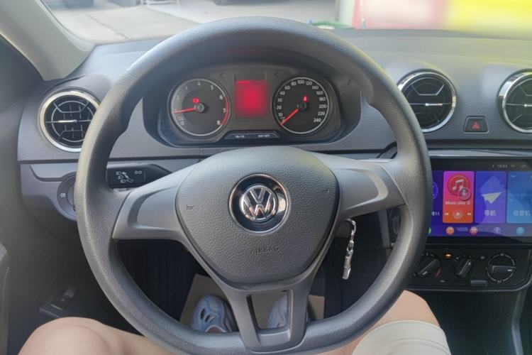 Used Volkswagen Jetta 2019 Dream Edition 1.4L Manual Fashion Version Steering Wheel