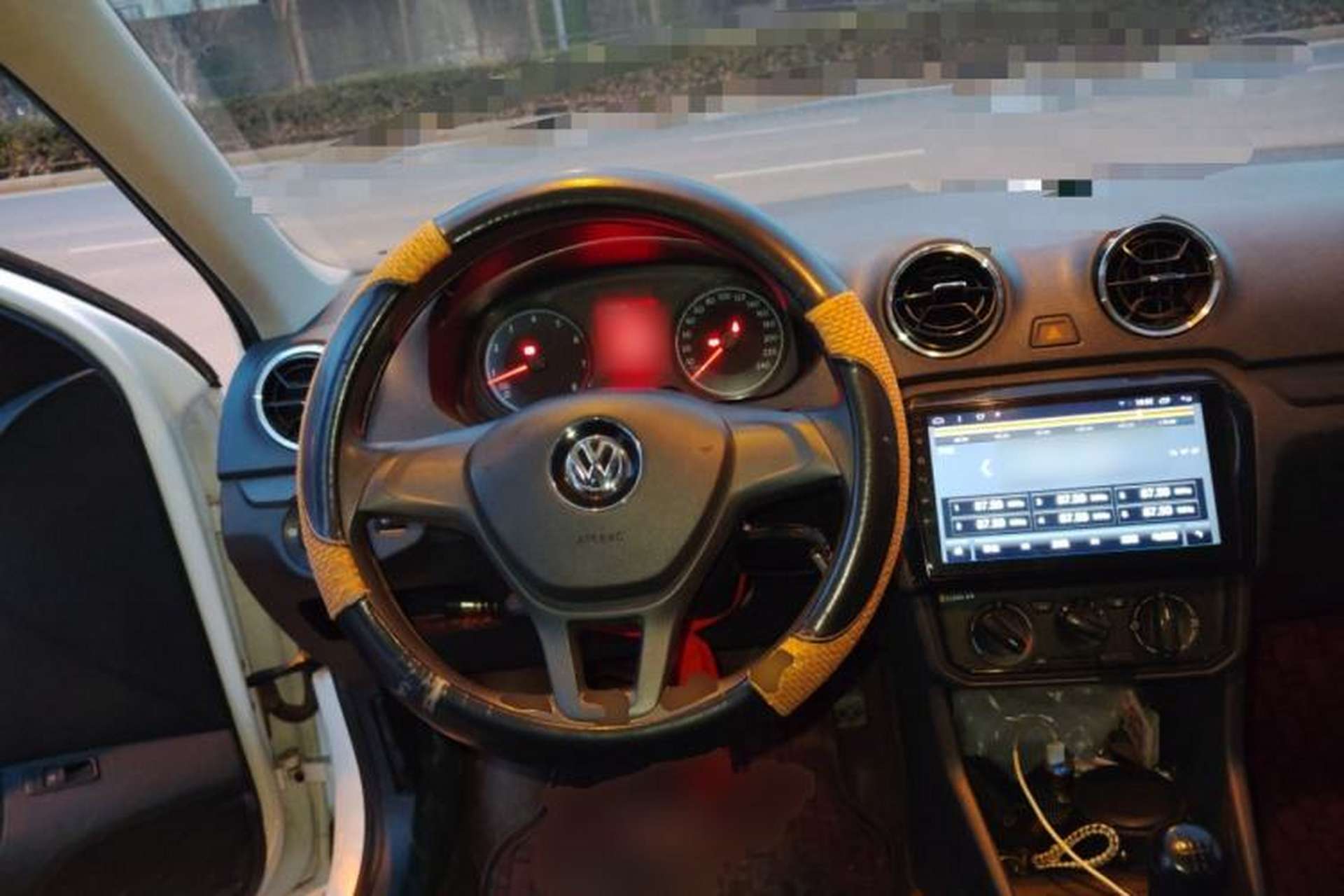Used Volkswagen Jetta 2019 Dream Edition 1.4L Manual Fashion Version Steering Wheel