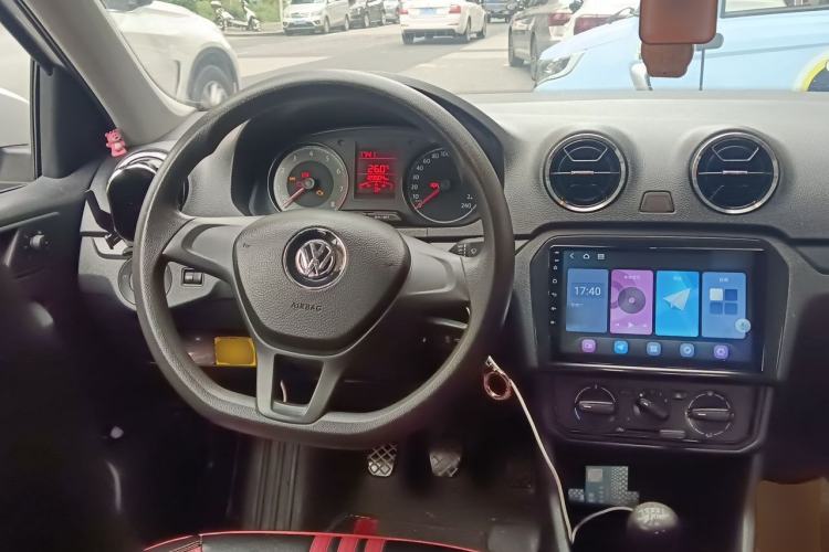 Used Volkswagen Jetta 2019 Dream Edition 1.4L Manual Fashion Version Steering Wheel