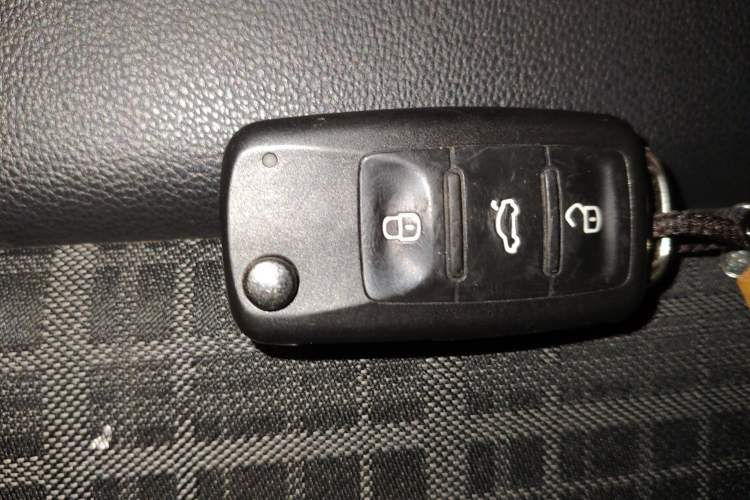 Used Volkswagen Jetta 2019 Dream Edition 1.5L Automatic Comfort Version Vehicle Key
