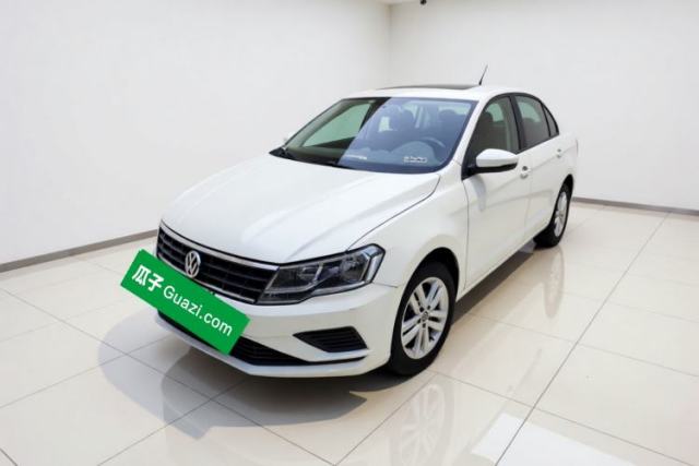 Volkswagen Jetta 2019 Dream Edition 1.4L Manual Fashion Version с пробегом