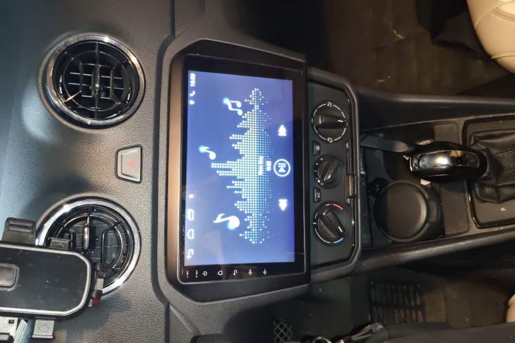 Used Volkswagen Jetta 2019 Dream Edition 1.5L Automatic Fashionable Version Audio And AC Panel