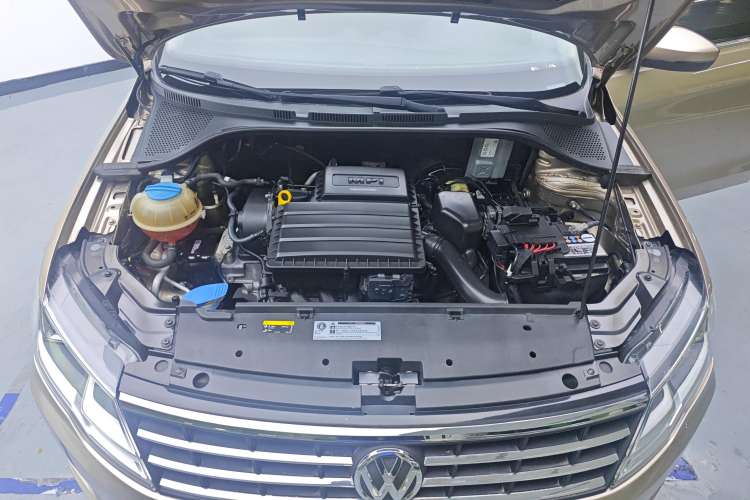 Used Volkswagen Jetta 2019 Dream Edition 1.5L Automatic Comfort Version Engine Bay