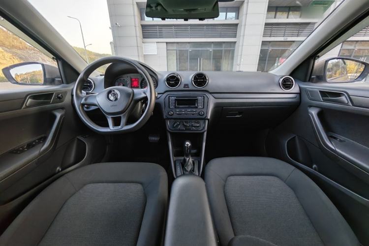 Used Volkswagen Jetta 2019 Dream Edition 1.5L Automatic Fashionable Version Exterior 3