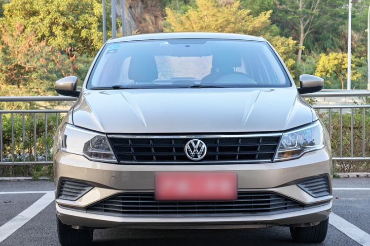 Used Volkswagen Jetta 2019 Dream Edition 1.5L Automatic Fashionable Version Exterior 4