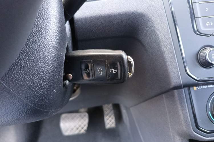 Used Volkswagen Jetta 2019 Dream Edition 1.5L Automatic Fashionable Version Interior 1