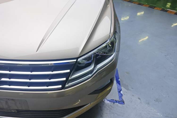 Used Volkswagen Jetta 2019 Dream Edition 1.5L Automatic Comfort Version Left Front Headlight