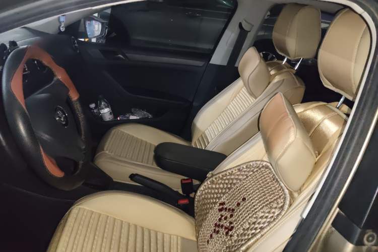 Used Volkswagen Jetta 2019 Dream Edition 1.5L Automatic Fashionable Version Left Front Seat