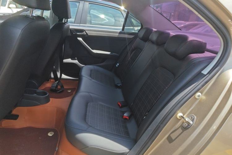 Used Volkswagen Jetta 2019 Dream Edition 1.5L Automatic Comfort Version Left Rear Seat
