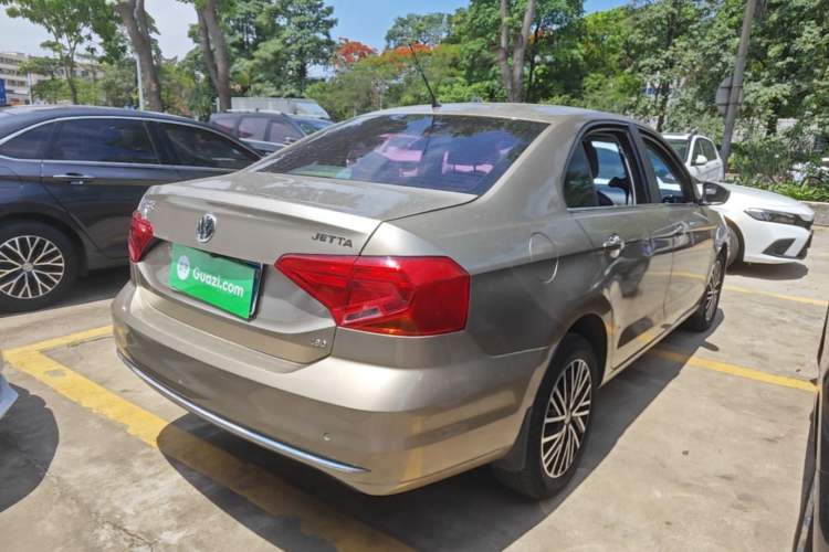 Used Volkswagen Jetta 2019 Dream Edition 1.5L Automatic Comfort Version Rear Right 45 Deg
