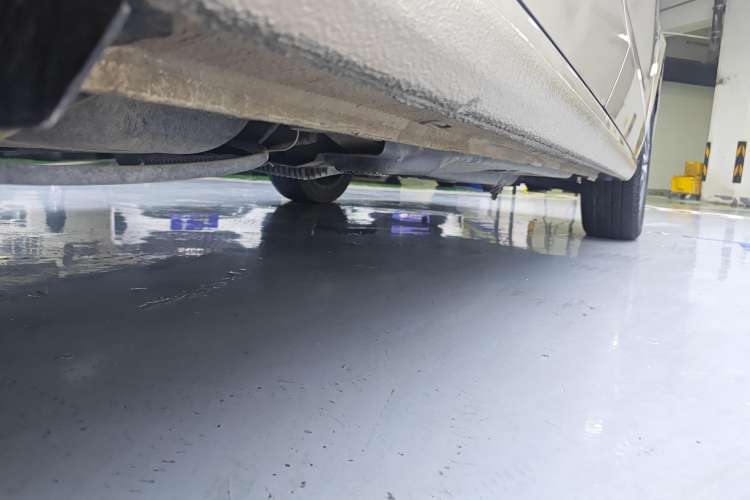 Used Volkswagen Jetta 2019 Dream Edition 1.5L Automatic Comfort Version Right Side Sill