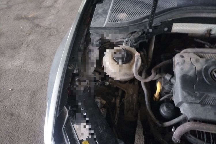 Used Volkswagen Lamando 2015 330TSI DSG Luxury Edition Engine Bay Right