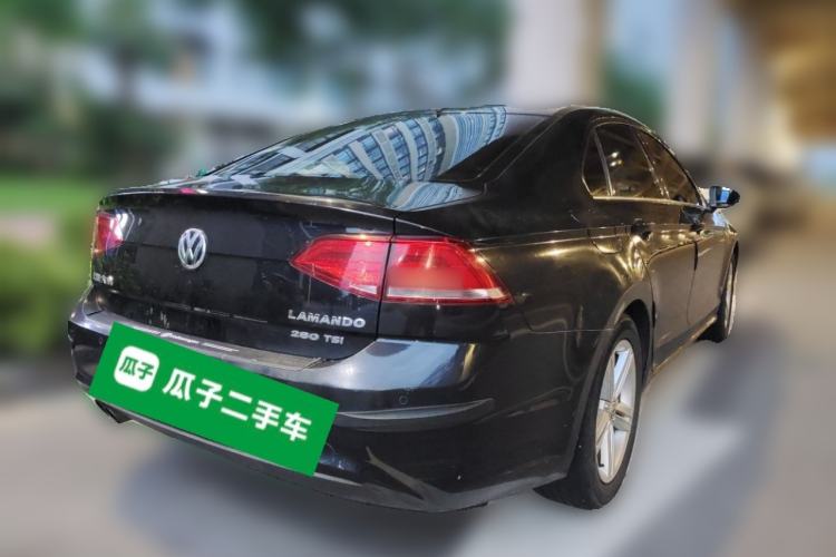 Used Volkswagen Lamando 2015 280TSI Manual Comfort Edition Rear Right 45 Deg