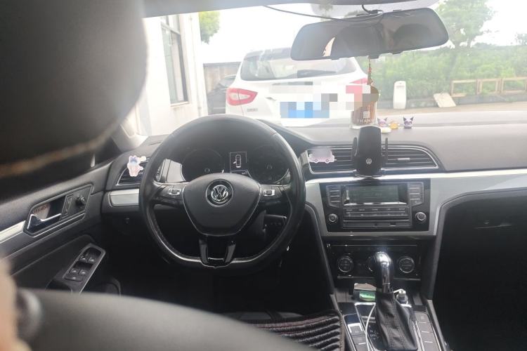 Used Volkswagen Lamando 2015 280TSI DSG Comfort Edition Steering Wheel