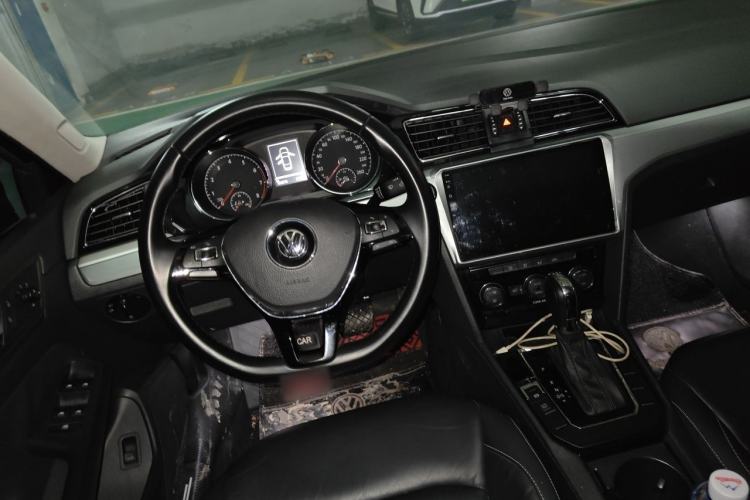Used Volkswagen Lamando 2015 280TSI DSG Comfort Edition Steering Wheel