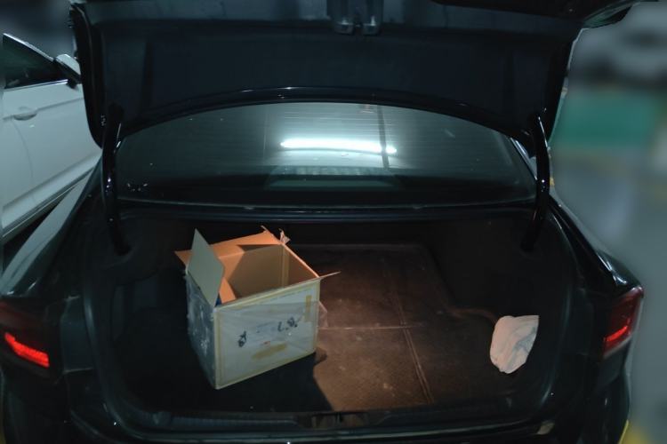 Used Volkswagen Lamando 2015 280TSI DSG Comfort Edition Trunk
