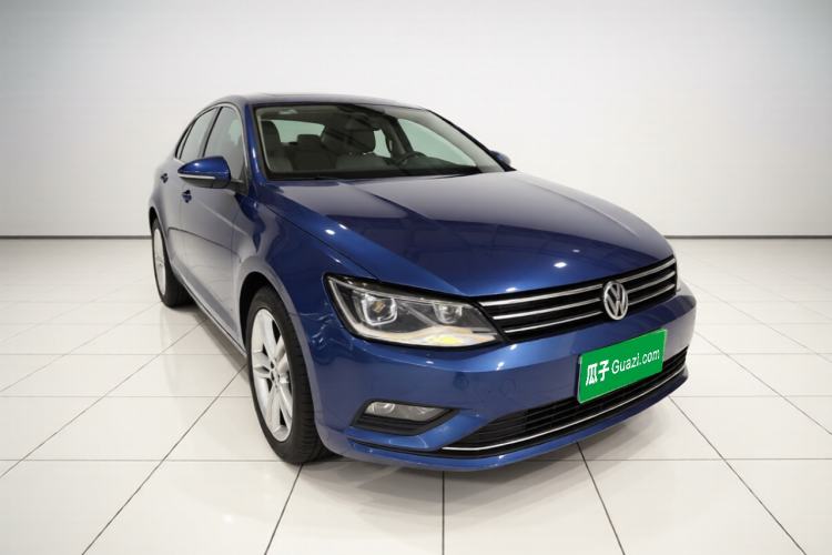 Used Volkswagen Lamando 2015 280TSI DSG Comfort Edition Exterior 2