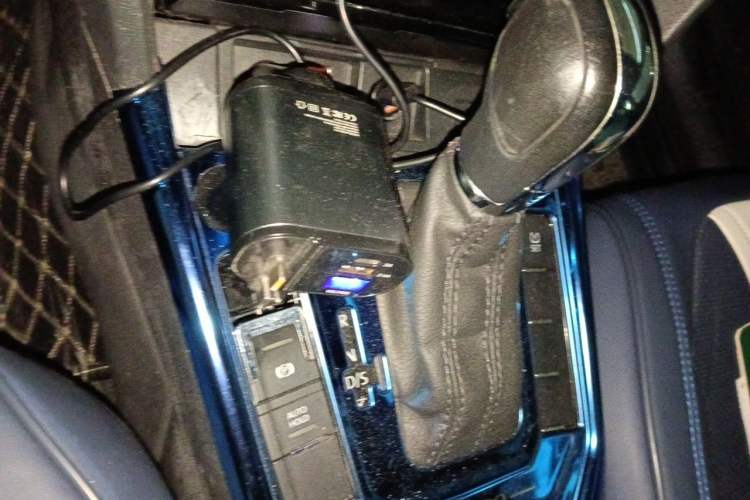 Used Volkswagen Lamando 2015 330TSI DSG Comfort Edition Gear Lever