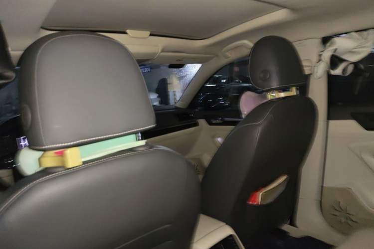 Used Volkswagen Lamando 2015 280TSI DSG Comfort Edition Headliner